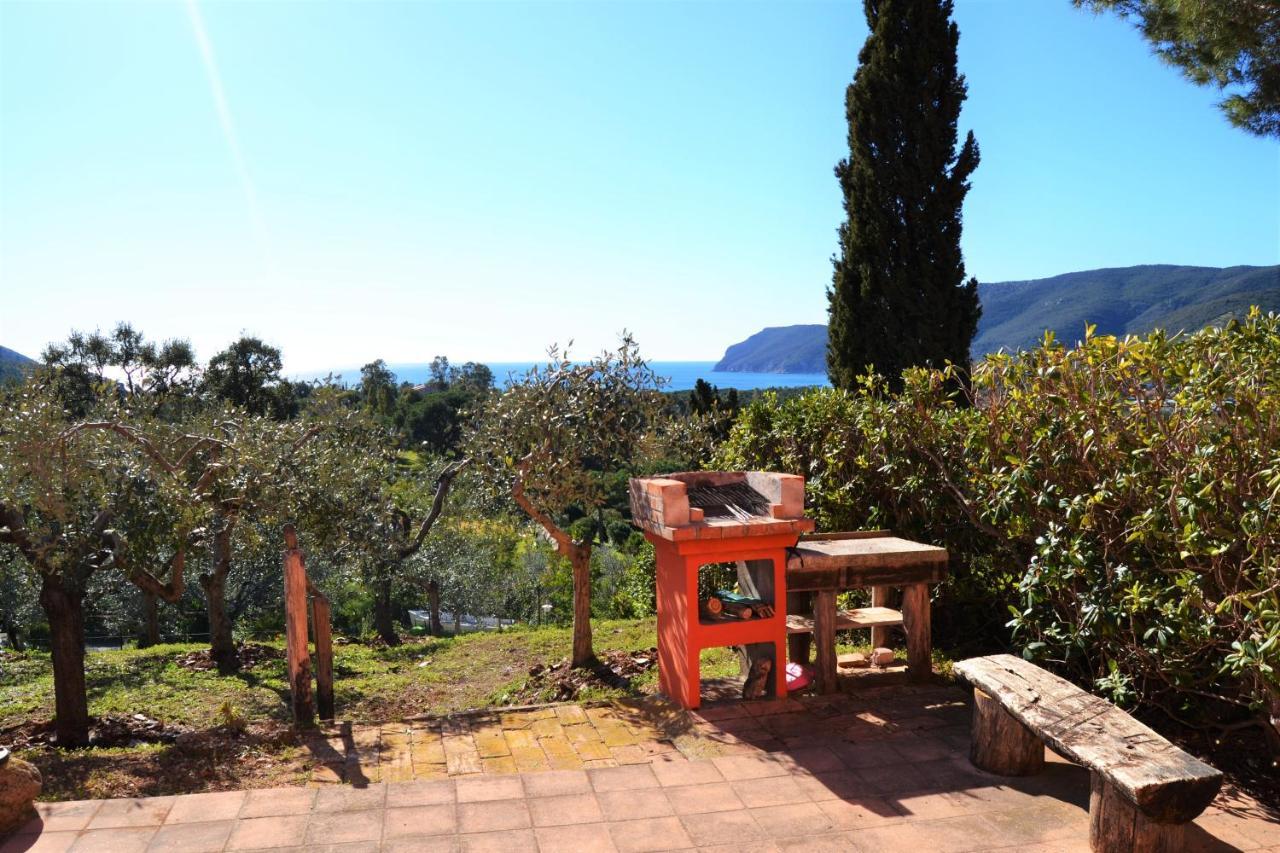 Il Poggio Marcuccio Aparthotel Lacona Exteriör bild